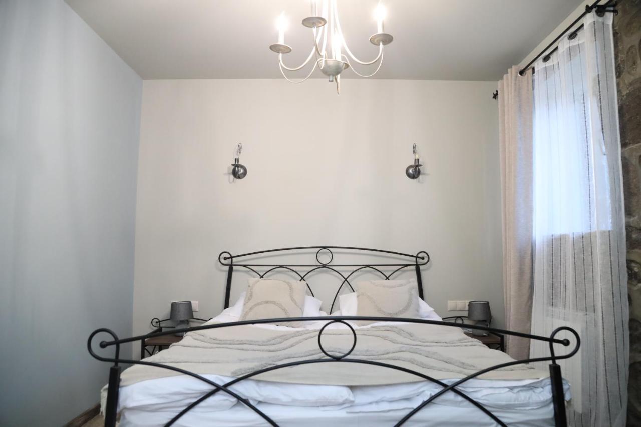 Redroof Country House Hotel Goris Luaran gambar