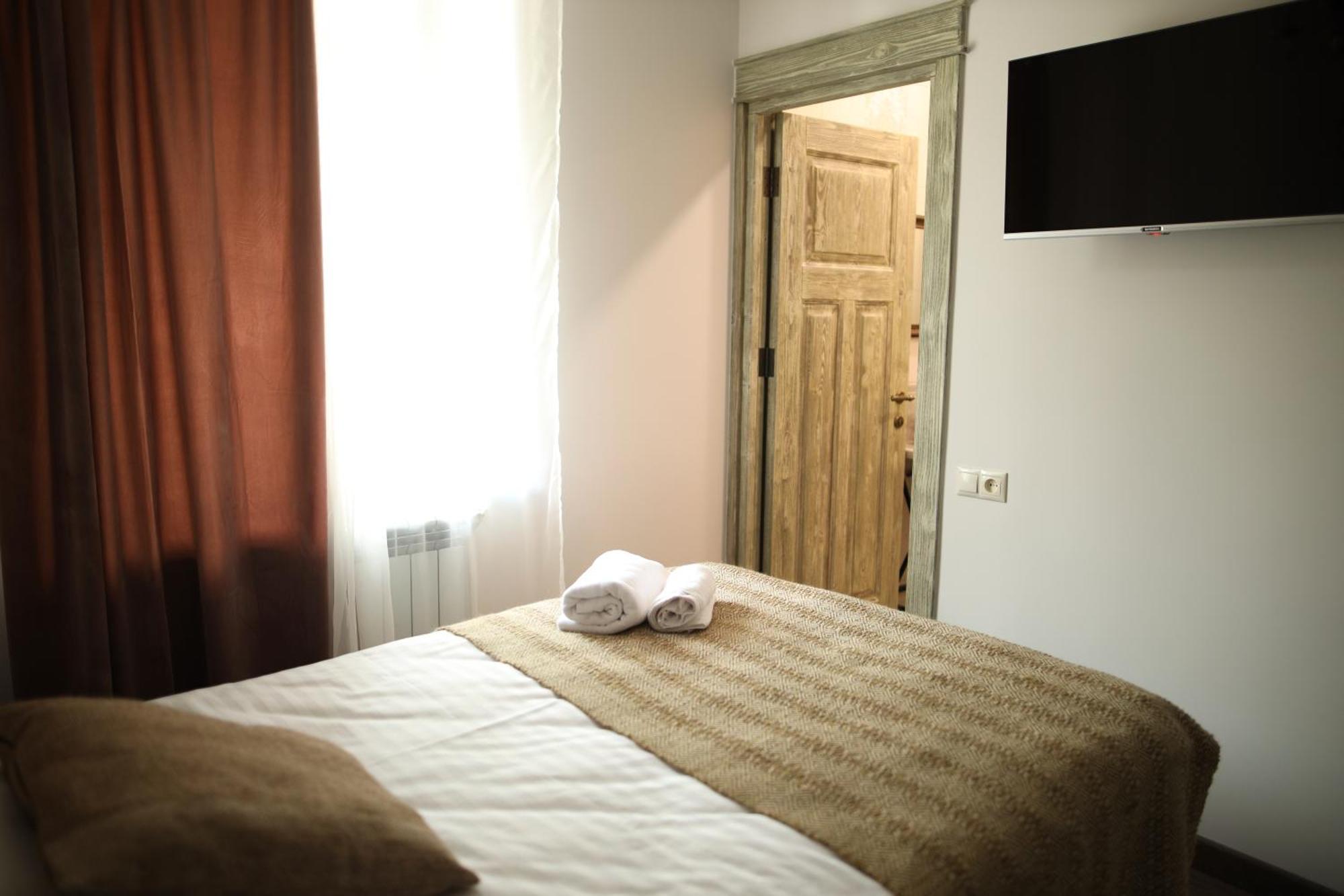 Redroof Country House Hotel Goris Luaran gambar