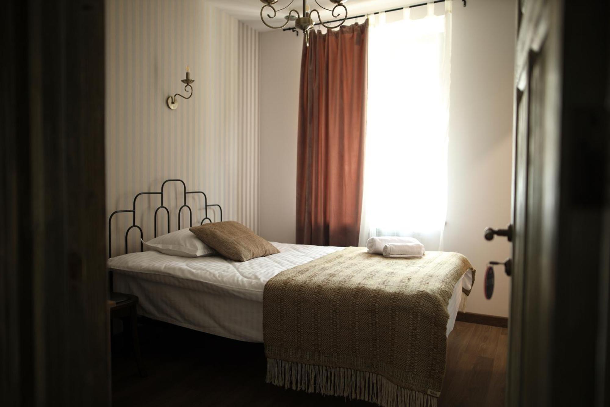 Redroof Country House Hotel Goris Luaran gambar
