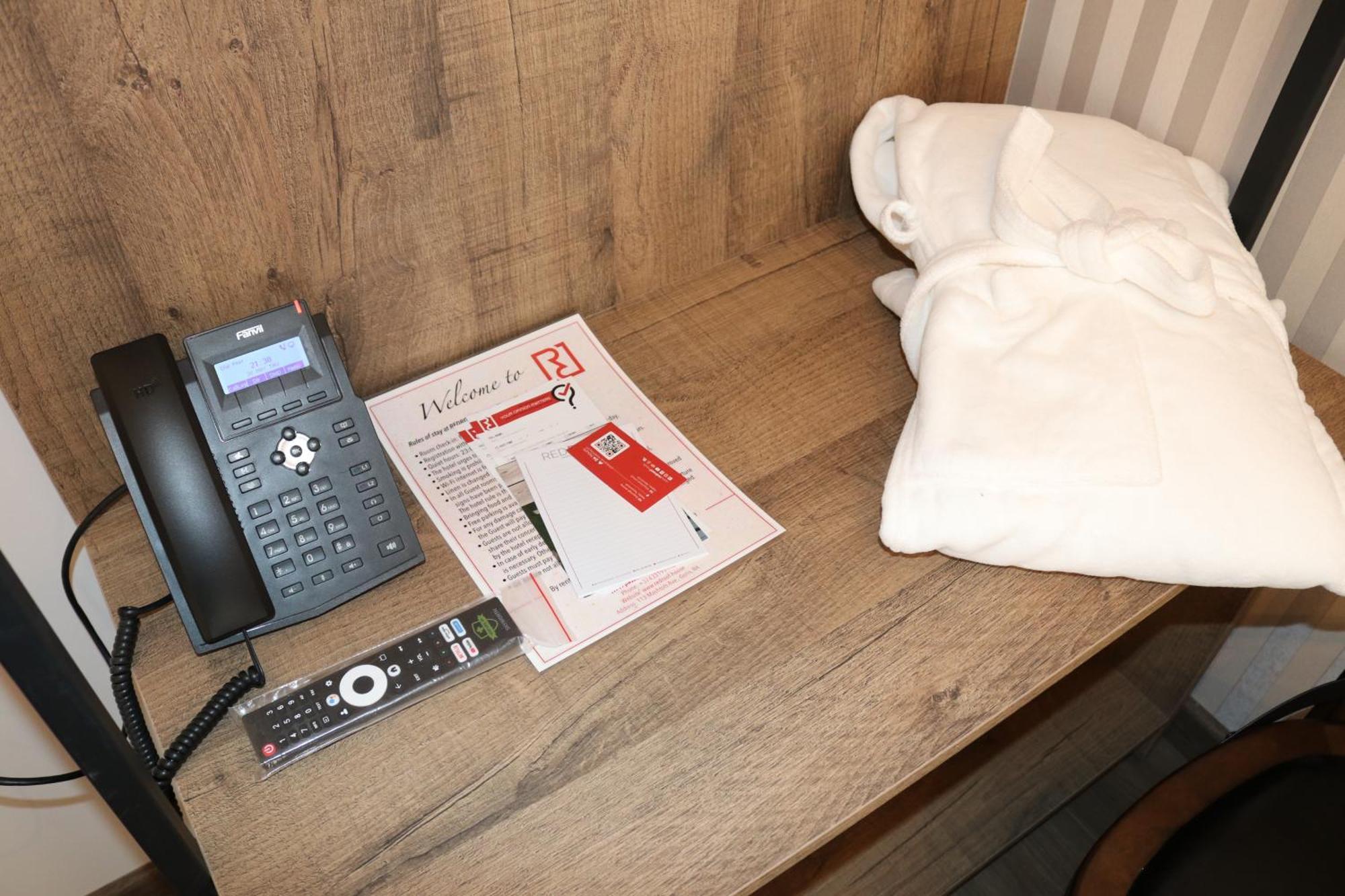 Redroof Country House Hotel Goris Luaran gambar