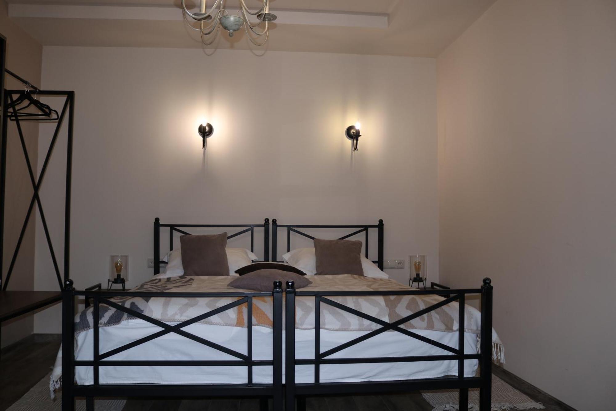 Redroof Country House Hotel Goris Luaran gambar
