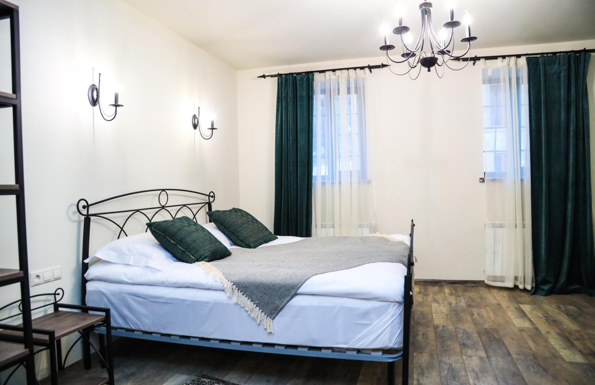 Redroof Country House Hotel Goris Luaran gambar