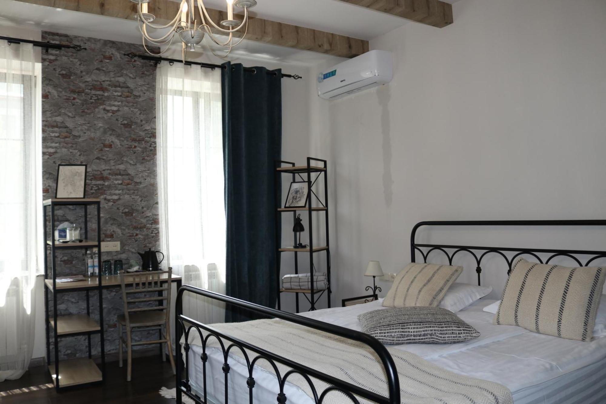 Redroof Country House Hotel Goris Luaran gambar