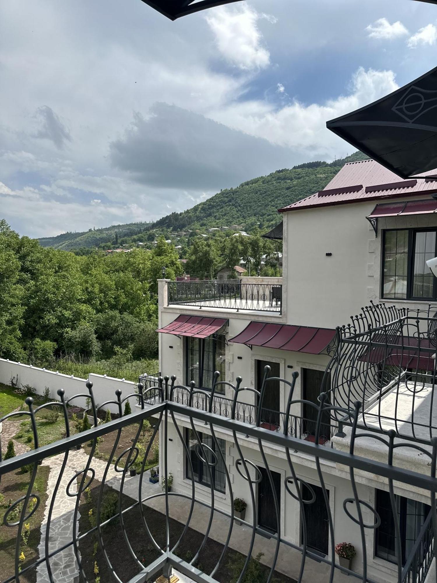 Redroof Country House Hotel Goris Luaran gambar