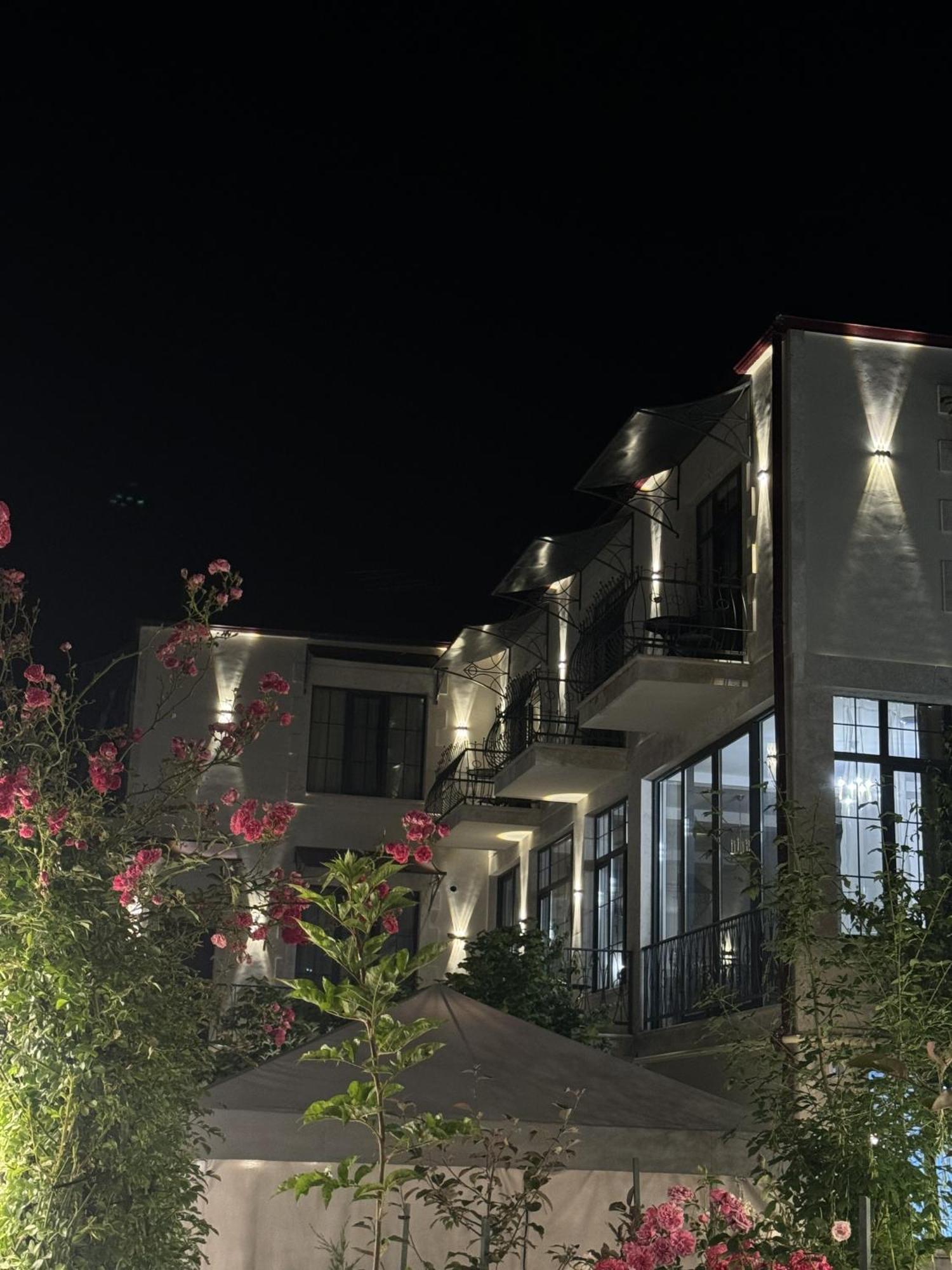 Redroof Country House Hotel Goris Luaran gambar