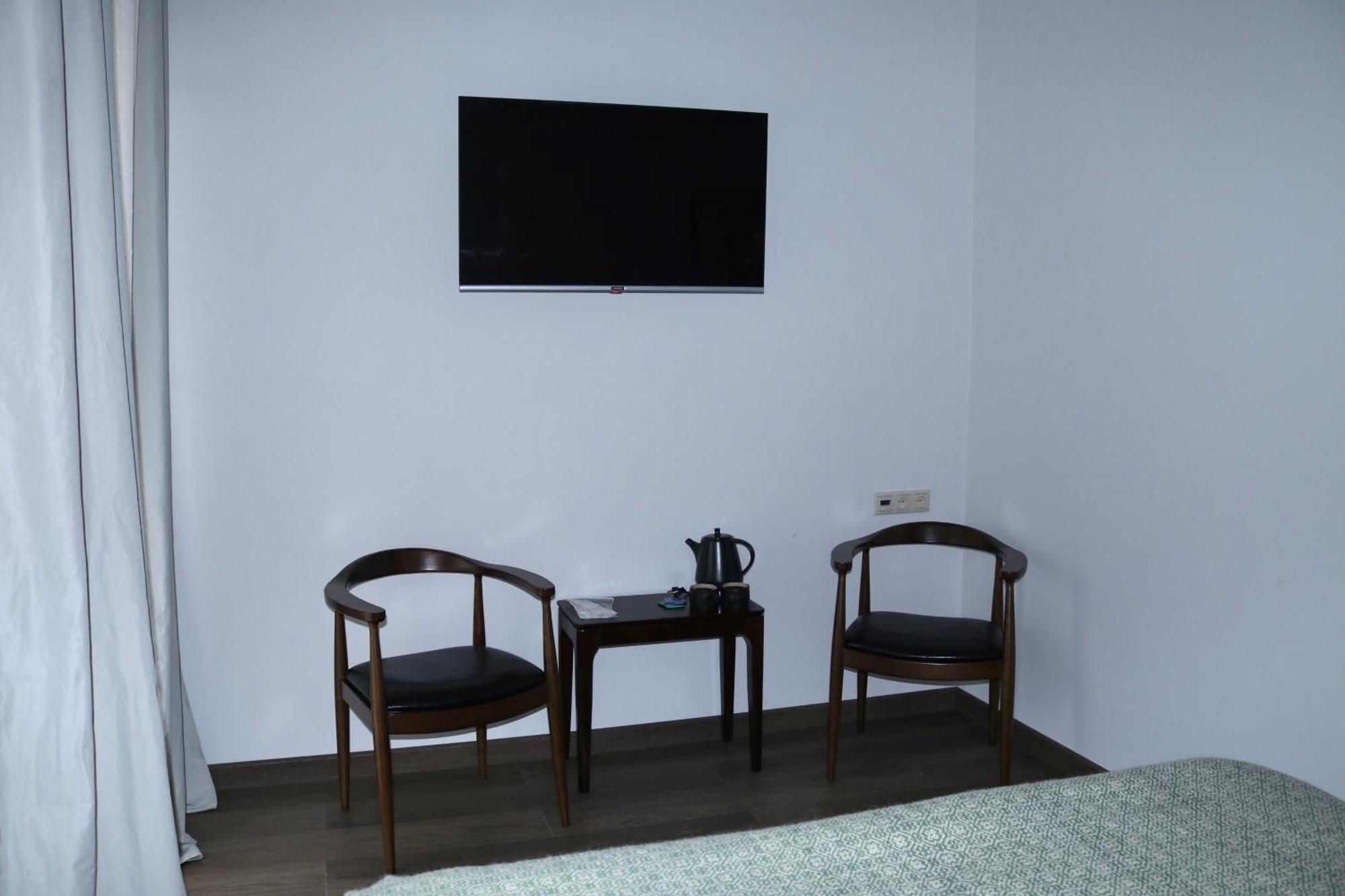 Redroof Country House Hotel Goris Bilik gambar